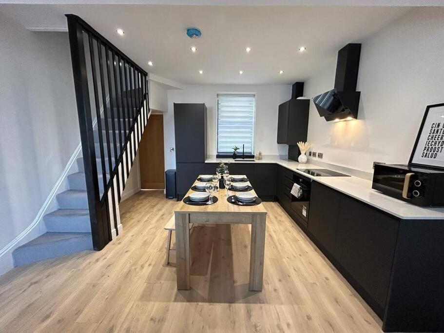 Villa Caernarfon Modern Townhouse Snowdonia Exterior foto